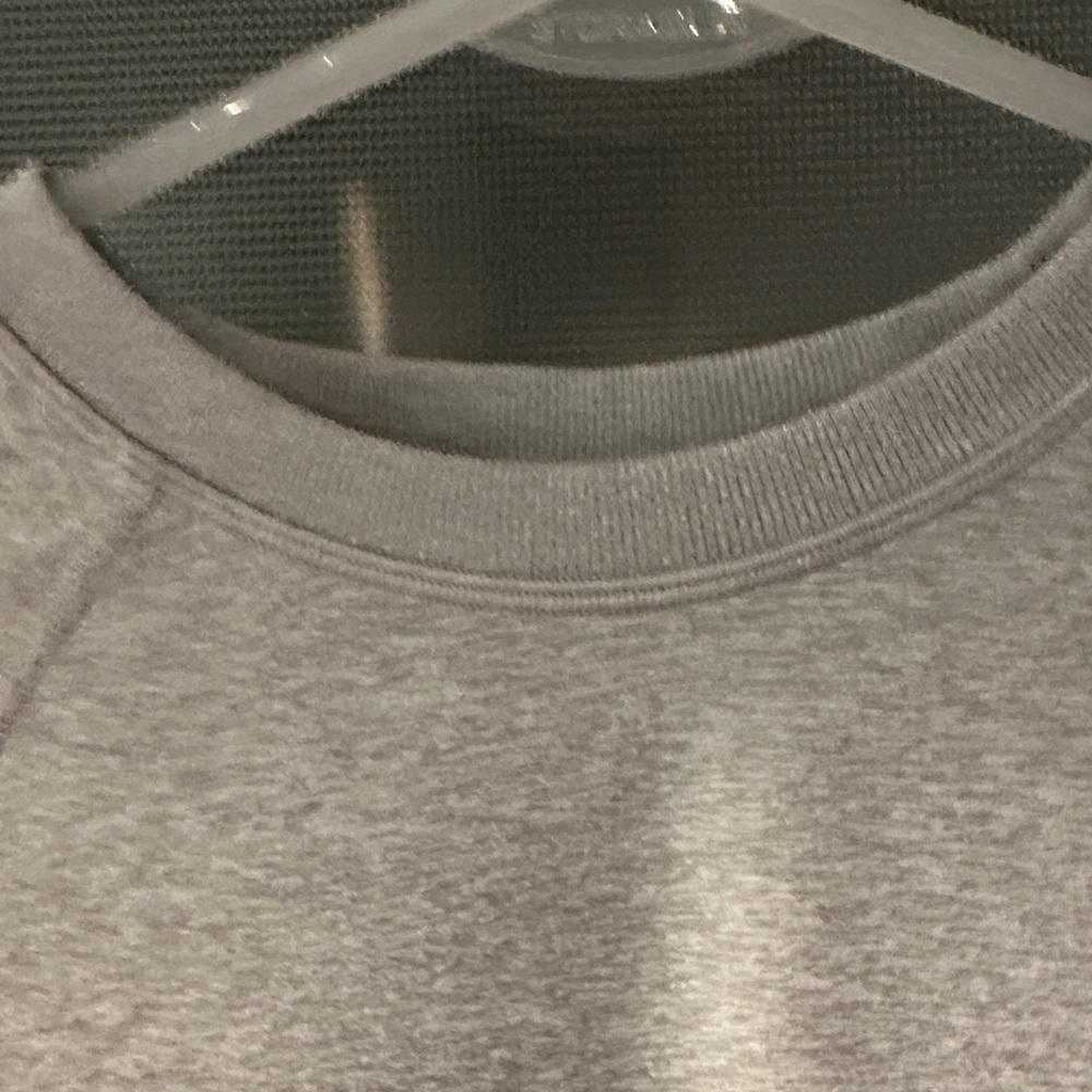 Vuori Halo Crew. S, light Heather gray - Picture 4 of 10